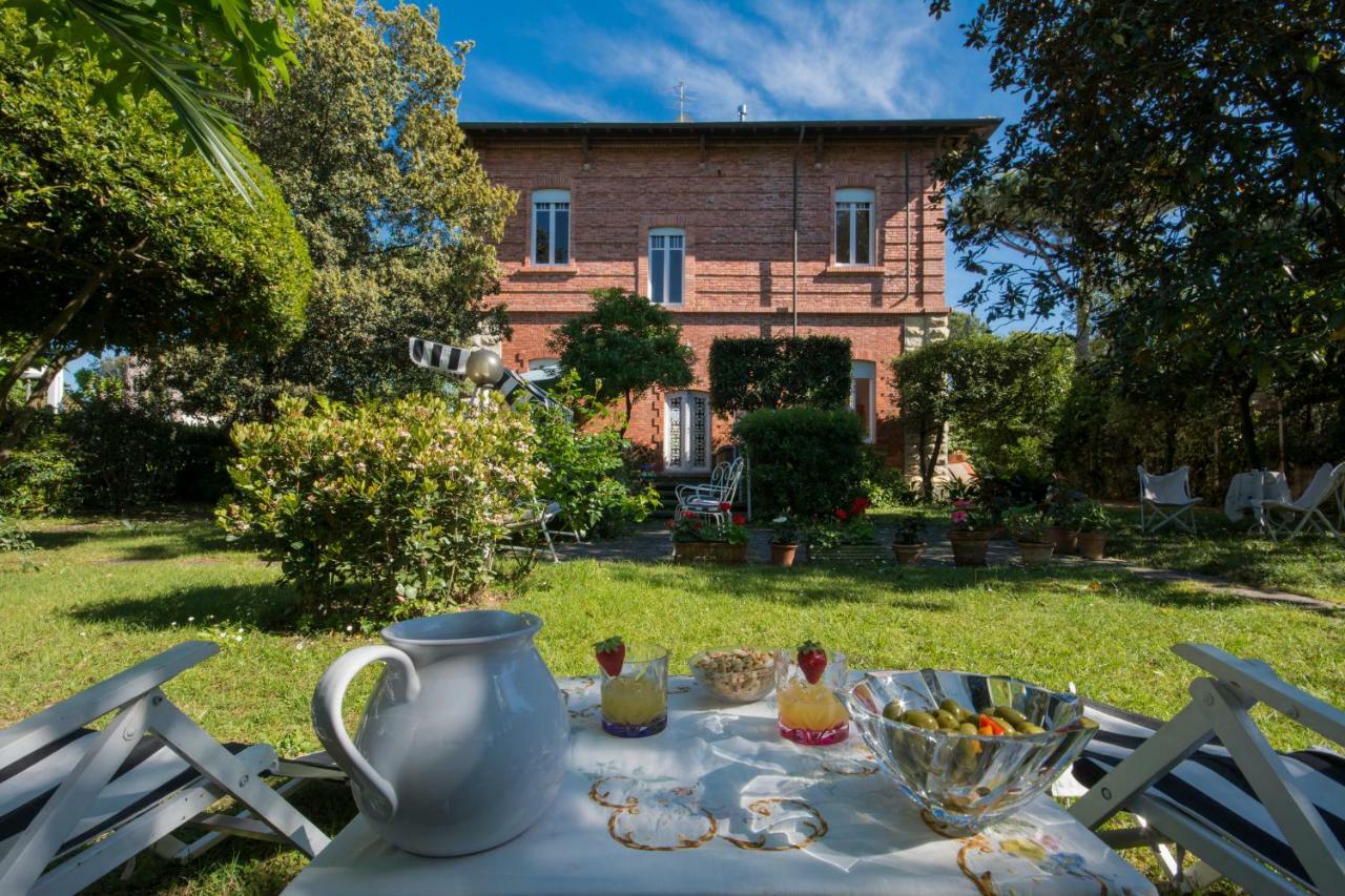 Villa Italy Marina di Pietrasanta Exterior photo