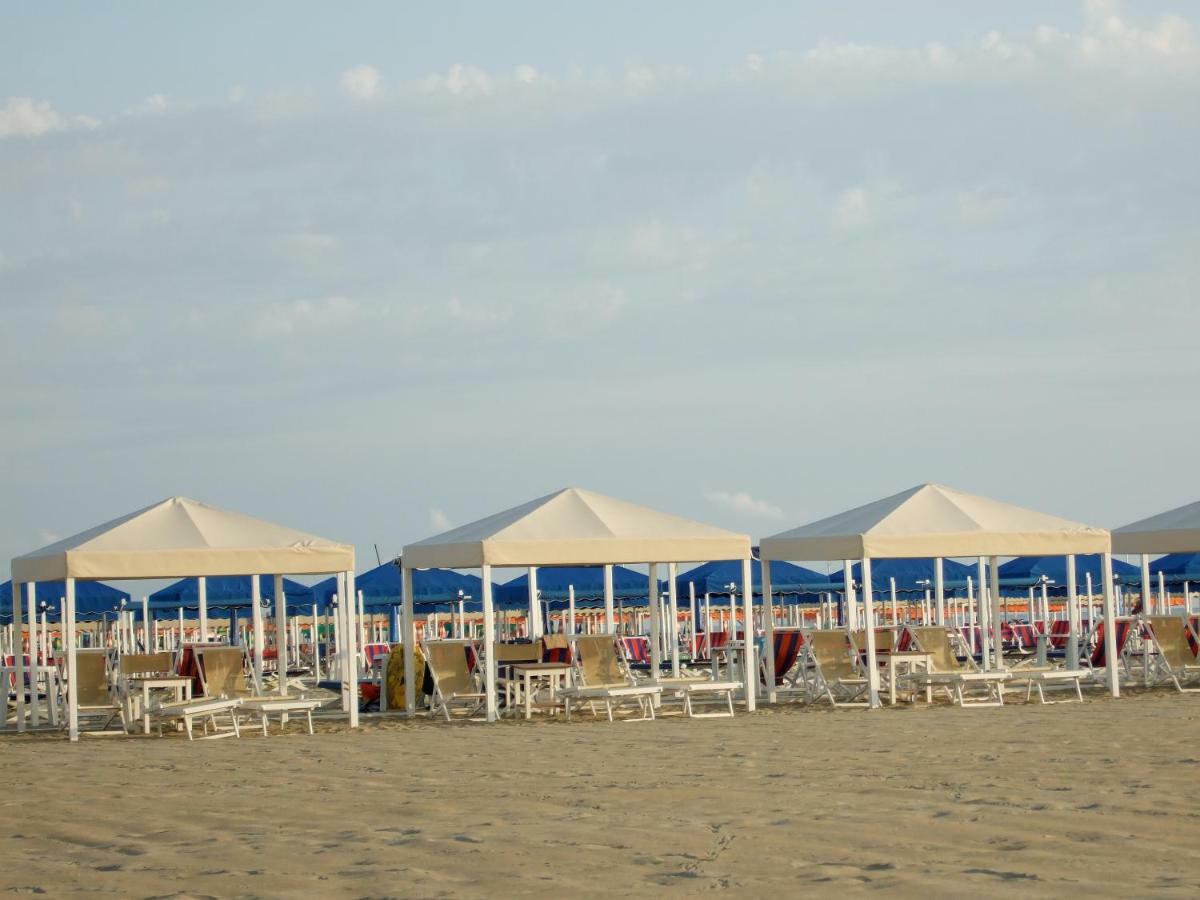 Villa Italy Marina di Pietrasanta Exterior photo